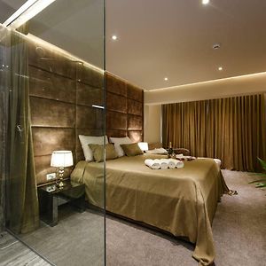 Deluxe Double or Twin Room Spa Bath